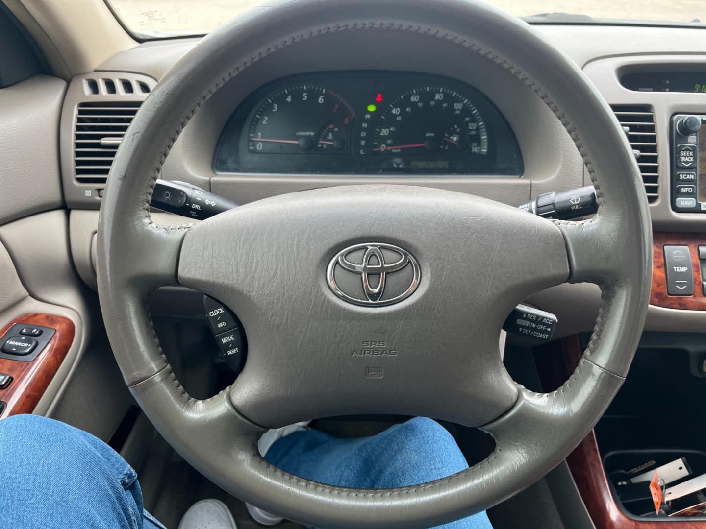 2002 BROWN /tan Toyota Camry LE V6 (JTDBF32K420) with an 3.0L V6 DOHC 24V engine, 4-Speed Automatic Overdrive transmission, located at 14700 Tomball Parkway 249, Houston, TX, 77086, (281) 444-2200, 29.928619, -95.504074 - Photo#14